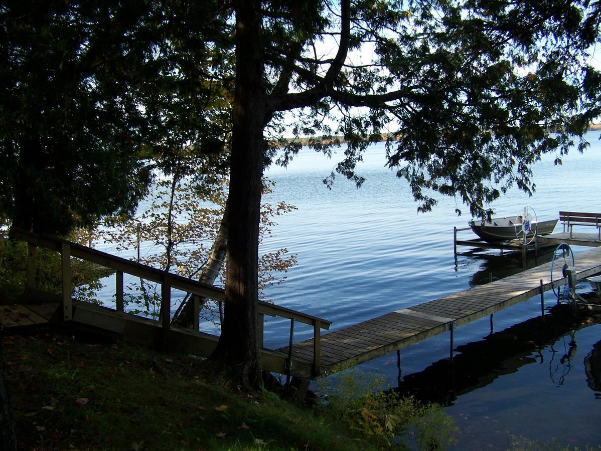 Oak Ridge Hotel Phelps Kültér fotó